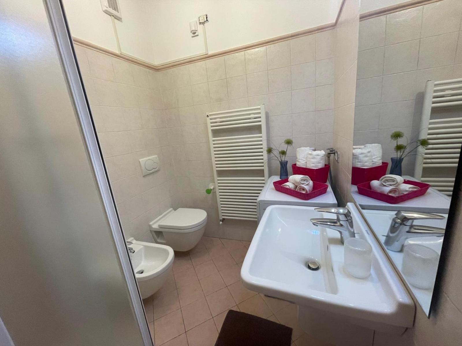 Giorgia'S Home Colico Holiday Rent المظهر الخارجي الصورة